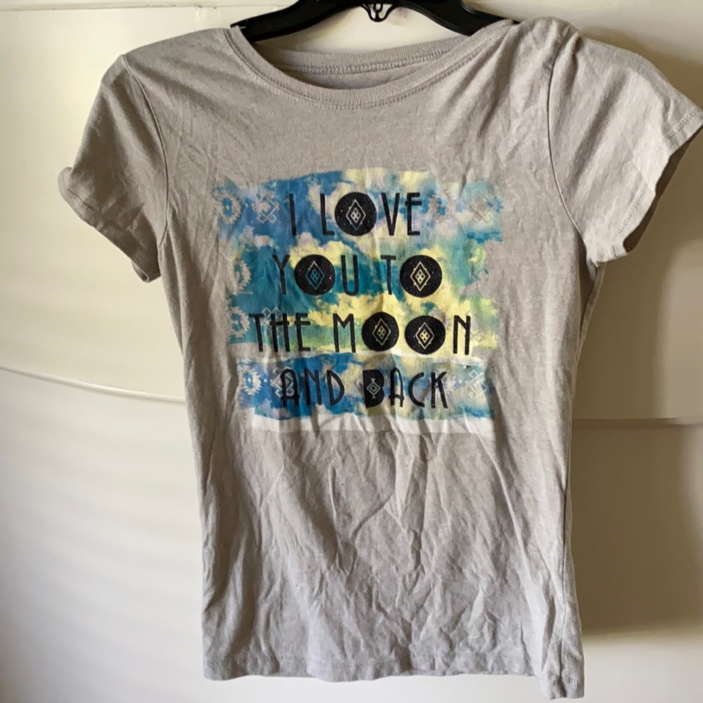 Light Gray Girls XL graphic t-shirt